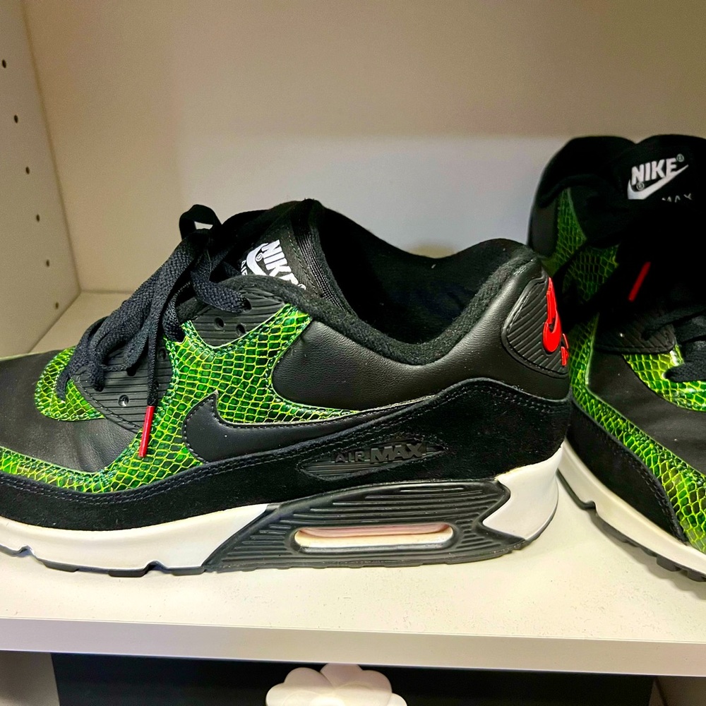 Nike Air Max 90 - crocodile green